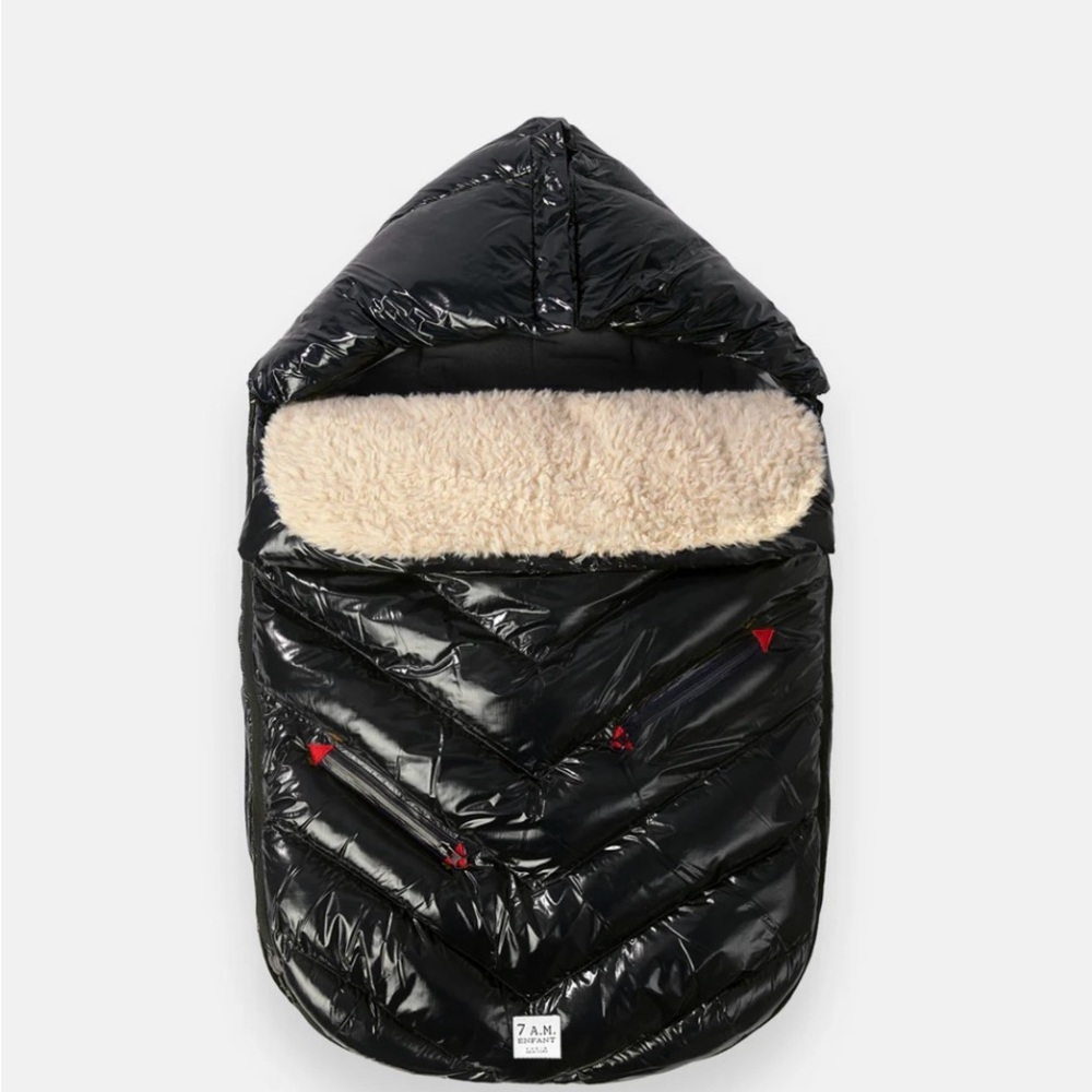 7AM Enfant Black Puffer Bunting Bag with Sherpa Lining - NB-6m